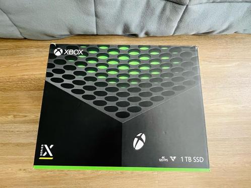 Xbox Series X - 1TB avec 2 manettes, Games en Spelcomputers, Spelcomputers | Xbox Series X en S, Zo goed als nieuw, Xbox Series X