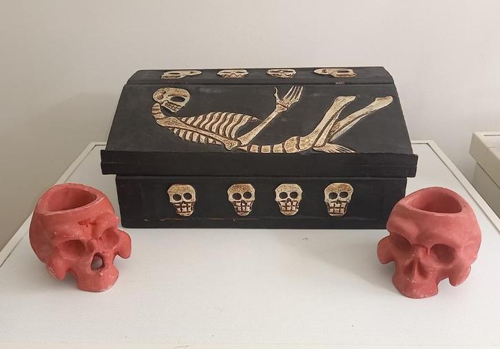 EMPTY POCKET FIESTA DE MUERTES houten kist, Diversen, Schrijfwaren, Zo goed als nieuw, Ophalen