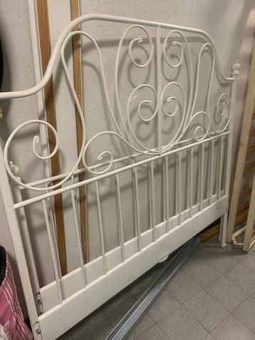 IKEA-bed beschikbaar voor biedingen