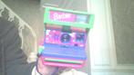 Polaroid Barbie, Ophalen