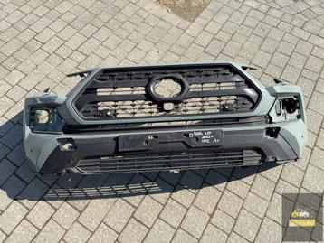 Toyota Rav4 V Lift 22- voorbumper beschikbaar voor biedingen