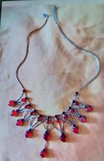 Collier cœur rouge, Handtassen en Accessoires, Kettingen, Ophalen of Verzenden, Zo goed als nieuw, Rood