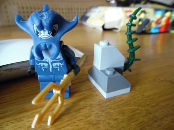 Lego 8073 Atlantis Manta Warrior With Trident Spear beschikbaar voor biedingen