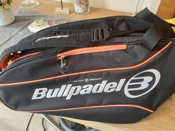 Sac de padel marque Bullpadel ou autre sport très bon état, Enlèvement ou Envoi, Comme neuf, Sac
