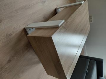 Petite table avec espace intérieur pour les objets, Enlèvement, Comme neuf
