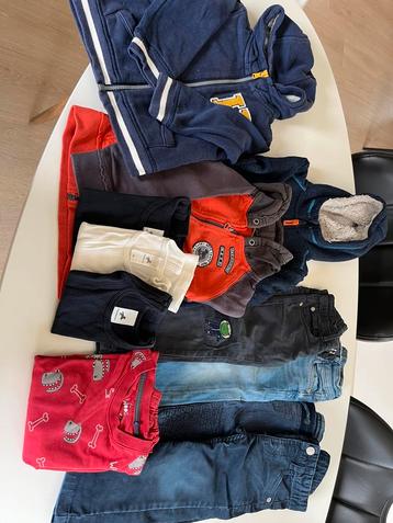 Lange broeken, truien, pyama 92 beschikbaar voor biedingen