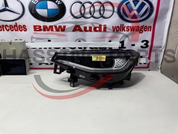 Volkswagen ID.4 Koplamp  beschikbaar voor biedingen