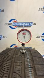 2x Pirelli Sottozero 225/45 R18 95V XL RFT 225/45/18 2254518, Auto-onderdelen, Banden en Velgen, 18 inch, Gebruikt, Band(en), Personenwagen