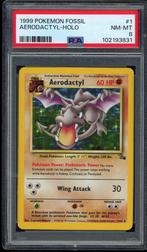 Aerodactyl Holo PSA 8 - 1/62 - Fossil 1999, Hobby en Vrije tijd, Verzamelkaartspellen | Pokémon, Verzenden, Zo goed als nieuw