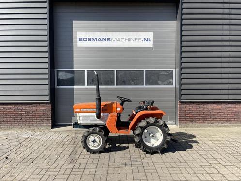 Kubota B1400 4WD minitractor, Zakelijke goederen, Landbouw | Tractoren, tot 2500, Overige merken, Gebruikt