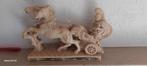 Romeinse strijdwagen met 2 paarden (marmer), Antiek en Kunst, Kunst | Beelden en Houtsnijwerken, Ophalen