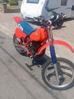 Honda 480 CR 1983, Motos