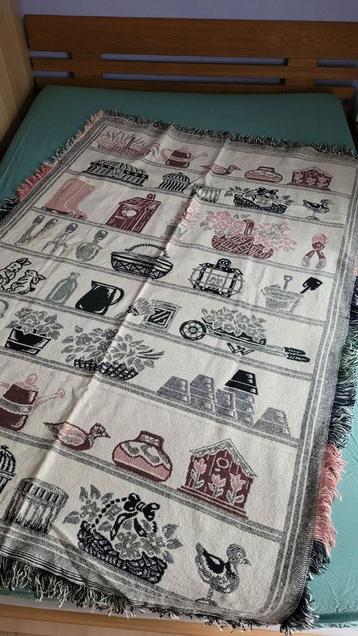 Plaid/jetée 125/180 cm beschikbaar voor biedingen