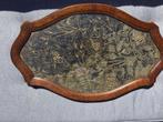 Plateau met kanten gouddraad onder glas, Ophalen of Verzenden