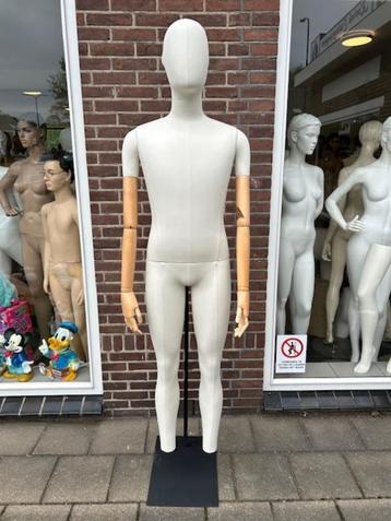 splinternieuwe vintage etalagepop paspop mannequin linnen  beschikbaar voor biedingen