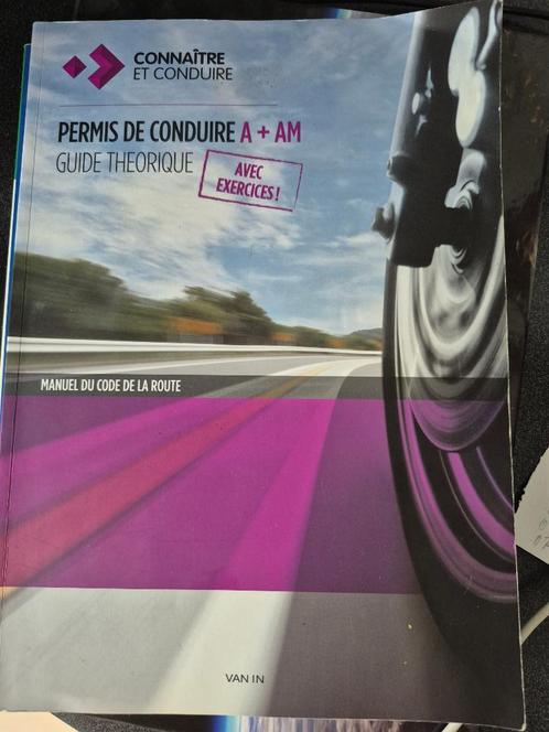 livre permis moto A+AM avec exercices, Boeken, Motoren, Zo goed als nieuw, Ophalen