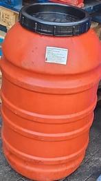 Vat van 220 L
Heel schoon
hoogte 1 m diameter 58 cm, Ophalen of Verzenden, Zo goed als nieuw