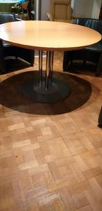 tafel Leolux uitschuifbaar, Huis en Inrichting, Tafels | Eettafels, 100 tot 150 cm, 150 tot 200 cm, Modern, Rond