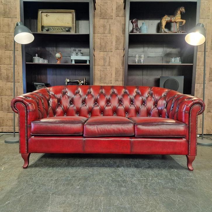 Chesterfield Hampton 3-zits - Antiek Rood // NIEUW!, Antiek en Kunst, Antiek | Meubels | Stoelen en Sofa's, Ophalen