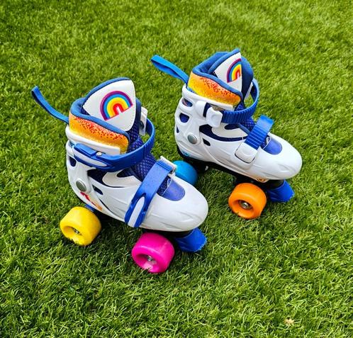 K3 rolschaatsen 26-29 + bijhorende K3 beschermset, Kinderen en Baby's, Speelgoed | Buiten | Rolschaatsen, Zo goed als nieuw, Kinderen