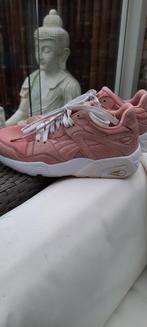 Puma roze sneakers maat 38, Kleding | Dames, Schoenen, Sneakers, Ophalen of Verzenden, Roze, Zo goed als nieuw