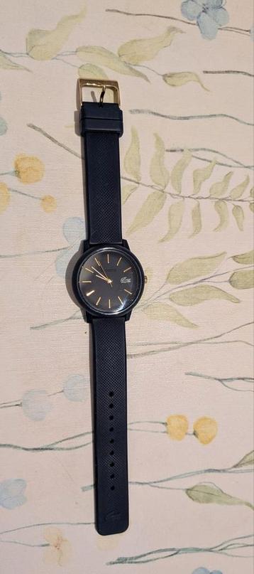 Authentiek Lacoste-horloge  beschikbaar voor biedingen