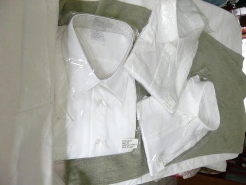 Nog nieuw ,ingepakte ,witte overhemden met korte mouw, Kleding | Heren, Overhemden, Nieuw, Wit, Ophalen