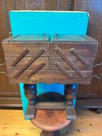 oud antieken houten naaikoffer op voet, Enlèvement, Comme neuf