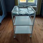 Luiertafel op wieltjes incl matrasje, Ophalen, Gebruikt