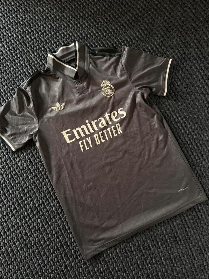Real Madrid Adidas Derde Shirt– Zwart, Sport en Fitness, Voetbal, Gebruikt, Shirt, Maat M, Ophalen of Verzenden