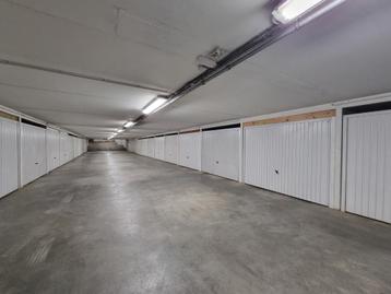 Garage te koop in Laken beschikbaar voor biedingen