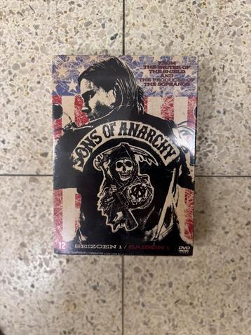 DVD-box Sons of anarchy seizoen 1 (NIEUW) beschikbaar voor biedingen