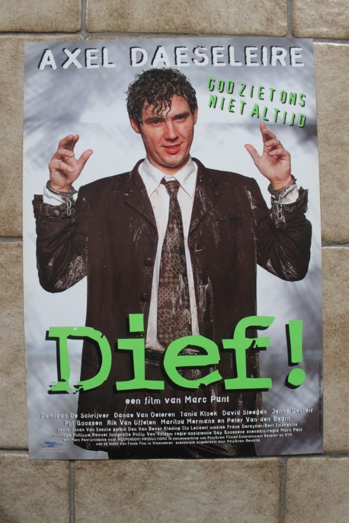 filmaffiche Dief 1998 Axel Daeseleire filmposter, Verzamelen, Posters, Zo goed als nieuw, Film en Tv, A1 t/m A3, Rechthoekig Staand