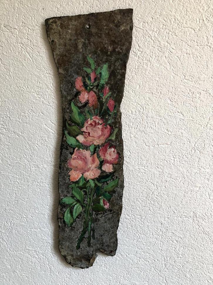 Leisteen met geschilderd bloementafereel (gesigneerd), Antiek en Kunst, Kunst | Schilderijen | Klassiek, Ophalen of Verzenden