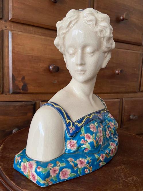 Buste de jeune femme en faïence Art Déco - Bleus de Louvière, Antiek en Kunst, Kunst | Beelden en Houtsnijwerken, Ophalen of Verzenden