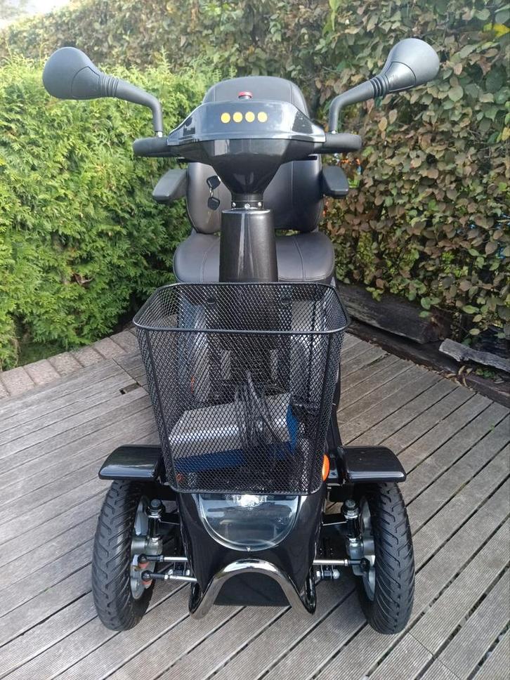 Scootmobiel Solo 4 Comfort van 9/2022, Diversen, Brommobielen en Scootmobielen, Zo goed als nieuw, Life and Mobility, 36 t/m 45 km