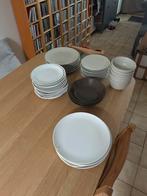 Set serviesgoed, Huis en Inrichting, Keuken | Servies, Ophalen