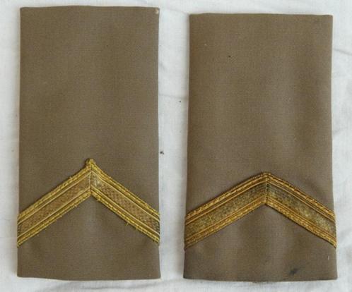 Rang Onderscheiding Regenjas, Sergeant, KL, jaren'60/'70.(1), Collections, Objets militaires | Général, Armée de terre, Enlèvement ou Envoi