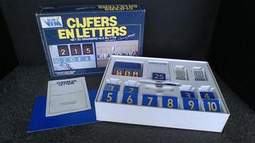 STOPZETTING VERZAMELING Cijfers en letters beschikbaar voor biedingen