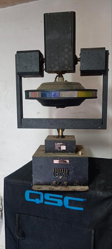 2 x Lampo UFO, Enlèvement, Comme neuf