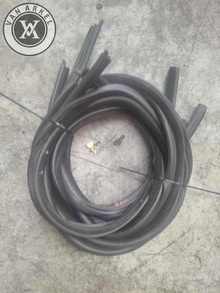 bmw e60 deur rubber set, Auto-onderdelen, Carrosserie, BMW, Gebruikt, Ophalen of Verzenden