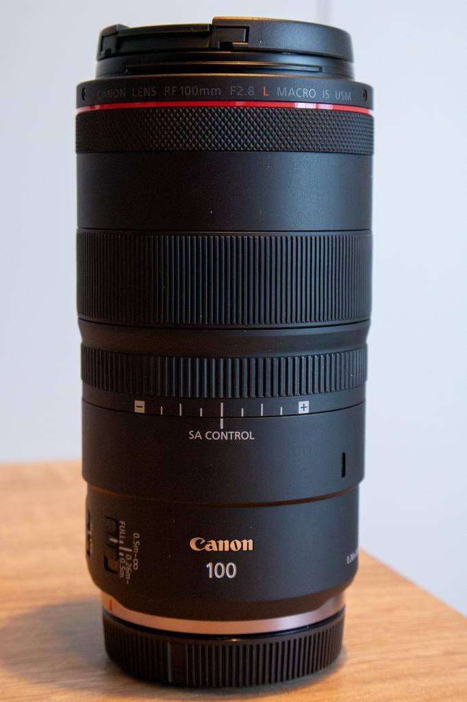 Canon Macro Lens + zonnenkap + beschermhoes/-zak, Audio, Tv en Foto, Foto | Lenzen en Objectieven, Nieuw, Ophalen of Verzenden