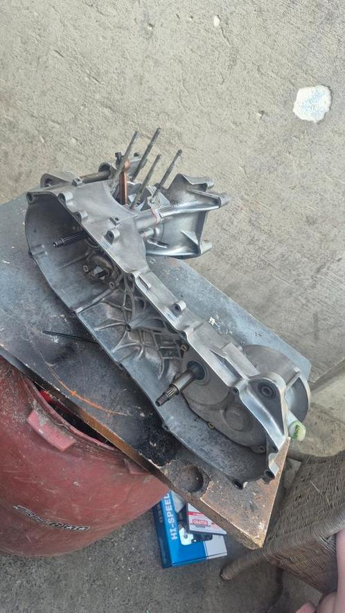 Gereviseerde verticale minarelli motorblok, Fietsen en Brommers, Brommeronderdelen | Scooters, Gebruikt, Yamaha, Blok, Ophalen of Verzenden