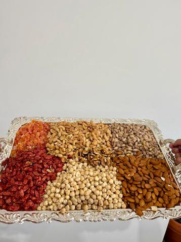 Plateau de 6 noix différentes beschikbaar voor biedingen