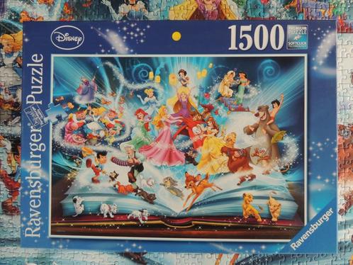 Puzzle 1500 pièces - Le livre magique des contes de Disney, Hobby en Vrije tijd, Denksport en Puzzels, Legpuzzel, Ophalen