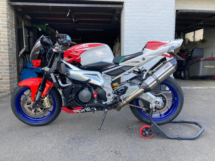 Aprilia RSV 1000 Tuono R, Motoren, Motoren | Aprilia, Particulier, Naked bike, meer dan 35 kW, 2 cilinders, Minimaal motorrijbewijs A2