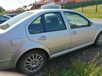 Volkswagen Bora Tdi met roode I, Voorwielaandrijving, Stof, Bora, 1200 kg