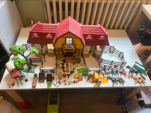 Groot lol playmobile country + Spirit stal met uitbreiding, Kinderen en Baby's, Speelgoed | Playmobil, Zo goed als nieuw, Ophalen