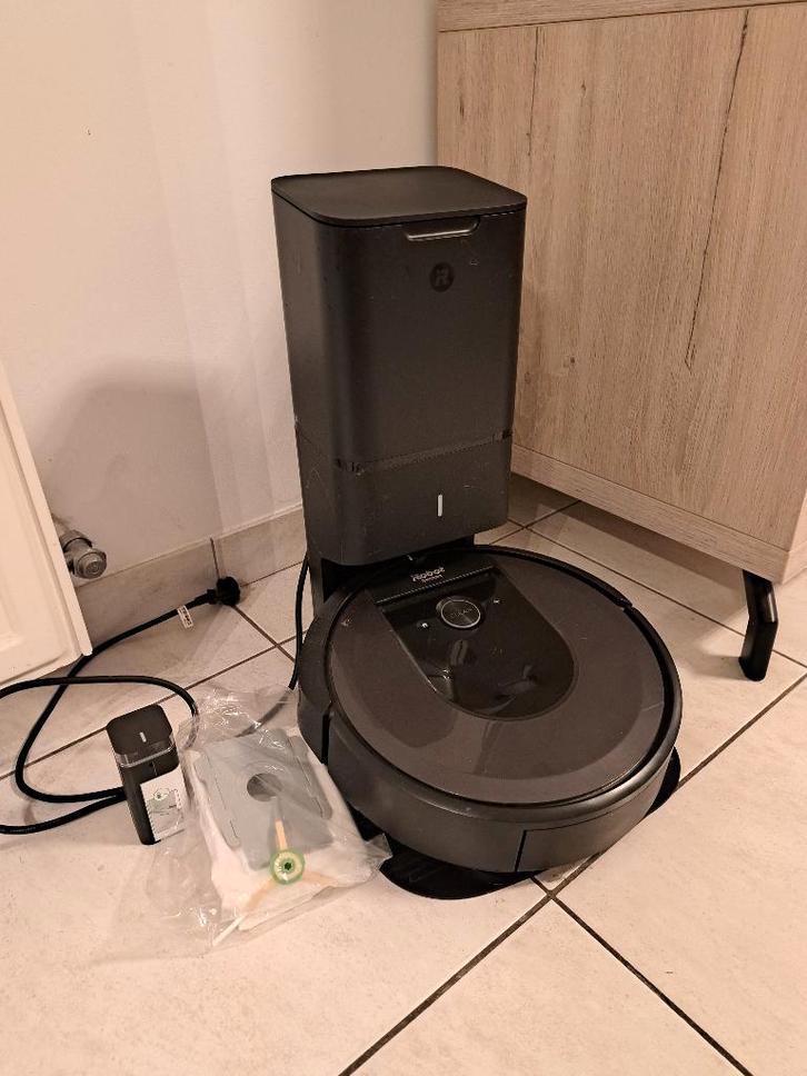 Robotstofzuiger - IRobot roomba i7, Elektronische apparatuur, Stofzuigers, Gebruikt, Robotstofzuiger, 2000 watt of meer, Stofzak