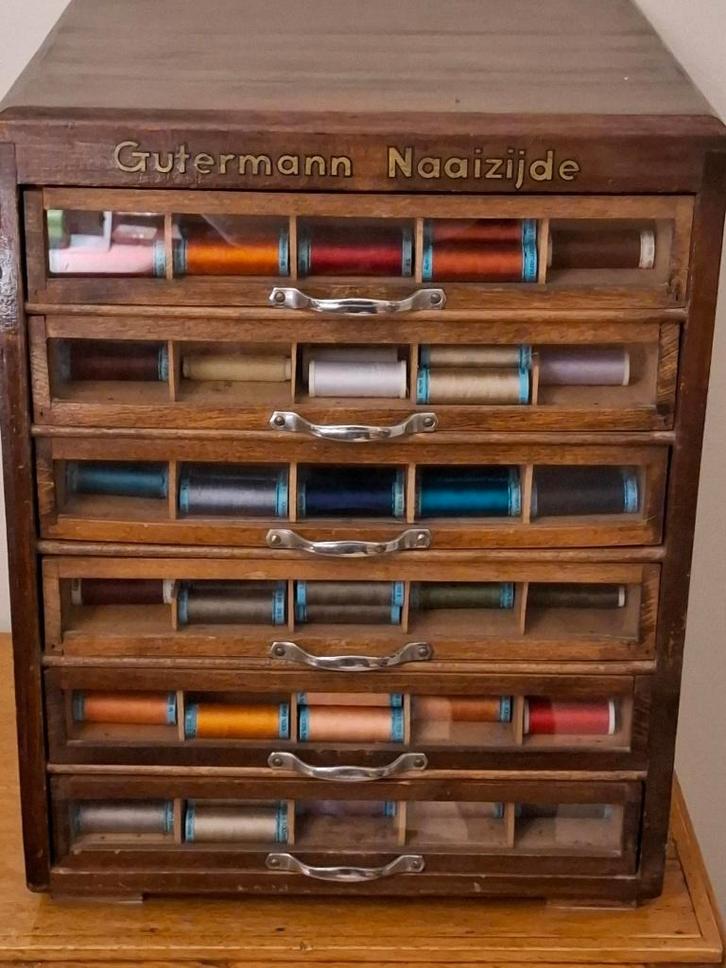Gütermann garenkast, Verzamelen, Overige Verzamelen, Gebruikt, Ophalen